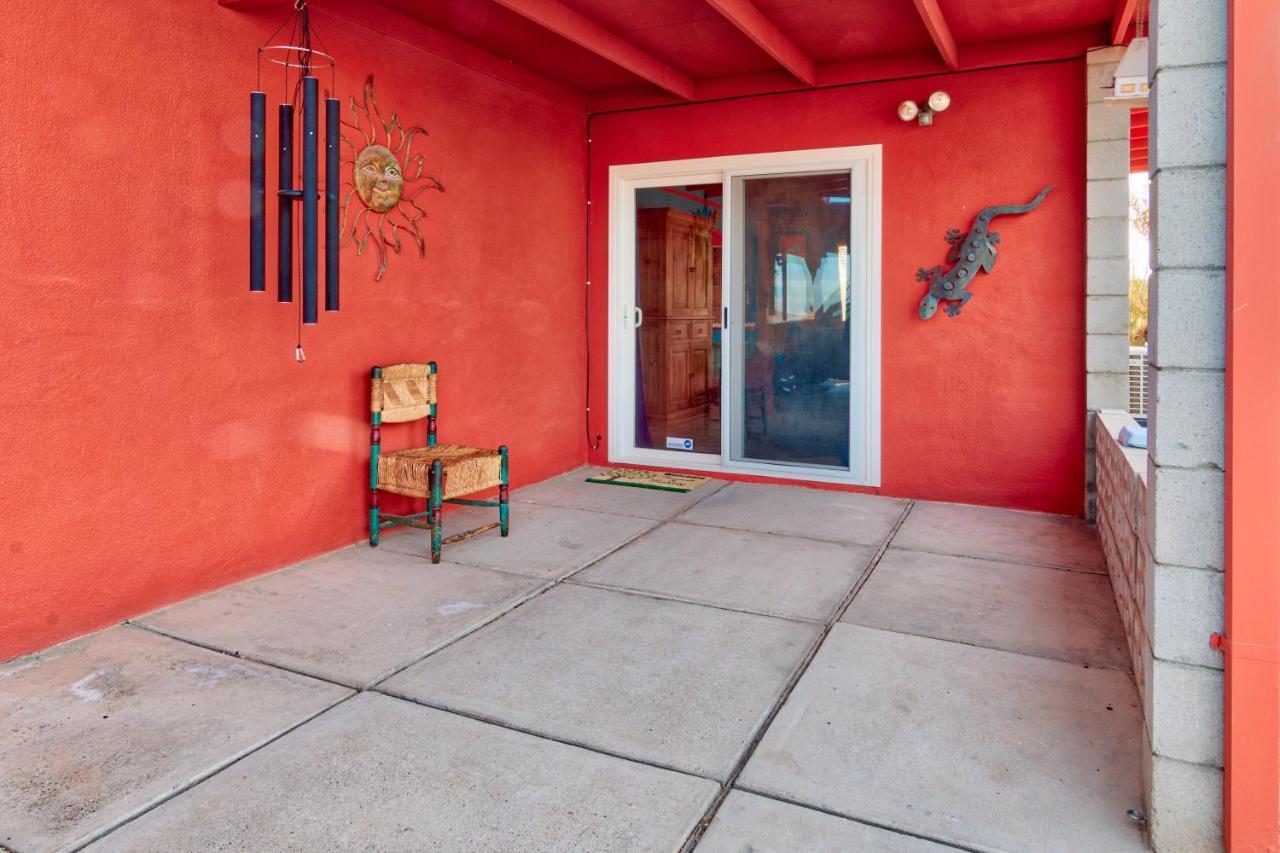 Chuck'S Cabin In A Joshua Tree Community Twentynine Palms Exteriör bild